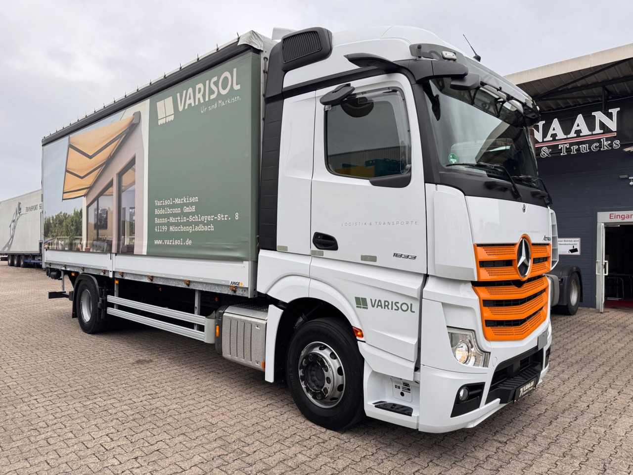 Mercedes-Benz 1833 Actros 5 StreamSPace LBW - Kapellbil: bild 1 Mercedes-Benz 1833 Actros 5 StreamSPace LBW - Kapellbil: bild 1