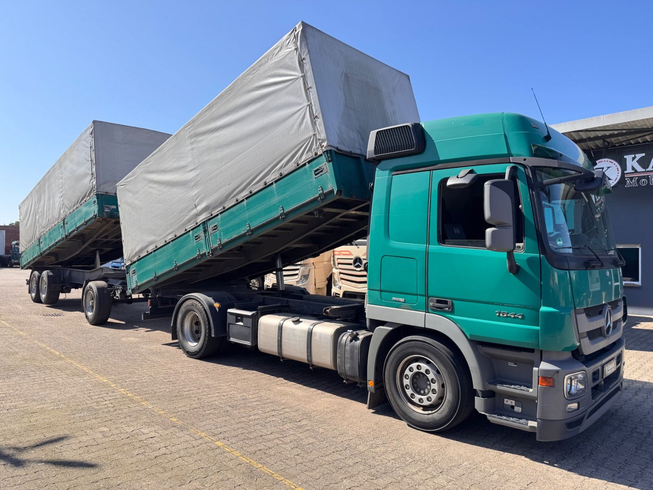 Mercedes-Benz 1844 Actros MP3 3-SeitenKipper Getreide Pritsche - Tippbil lastbil: bild 1 Mercedes-Benz 1844 Actros MP3 3-SeitenKipper Getreide Pritsche - Tippbil lastbil: bild 1