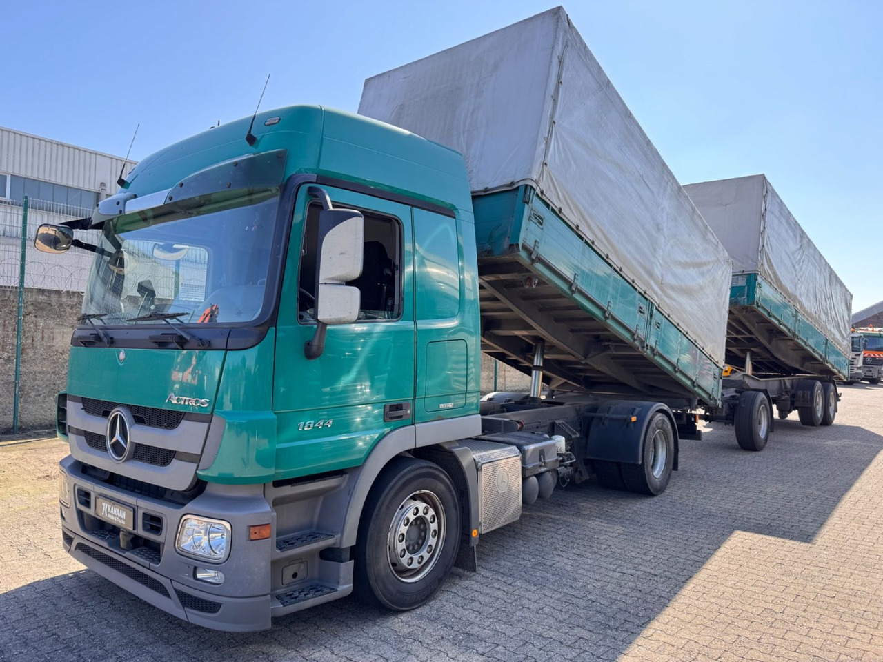 Mercedes-Benz 1844 Actros MP3 3-SeitenKipper Getreide Pritsche - Tippbil lastbil: bild 4 Mercedes-Benz 1844 Actros MP3 3-SeitenKipper Getreide Pritsche - Tippbil lastbil: bild 4