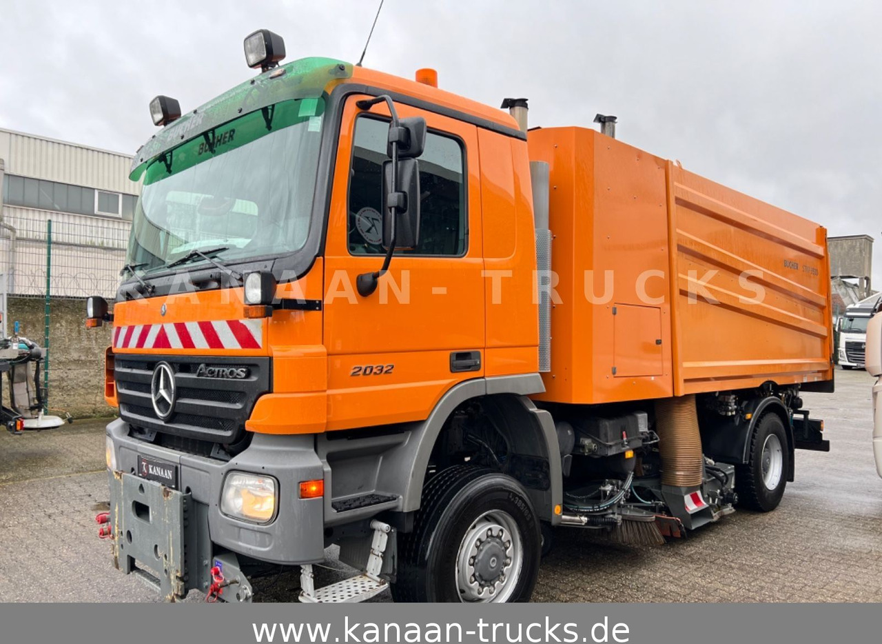 Mercedes-Benz 2032 Actros 4x4 Bucher STKF 9500 AIRPORT KLIMA - Sopmaskin: bild 3 Mercedes-Benz 2032 Actros 4x4 Bucher STKF 9500 AIRPORT KLIMA - Sopmaskin: bild 3