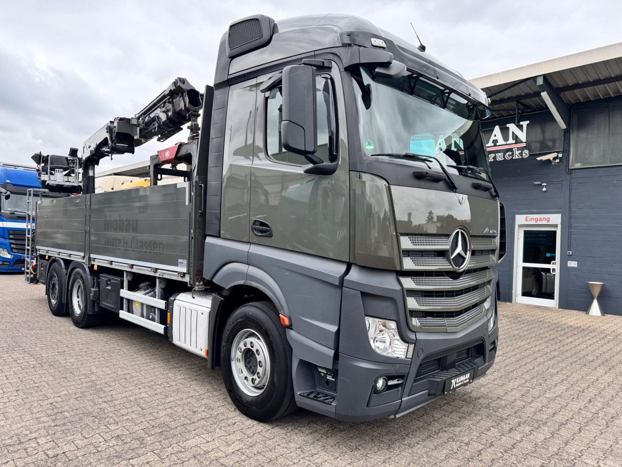 Mercedes-Benz 2545 Actros 4 Baustoffkran HMF Hochdach - Kranbil: bild 1 Mercedes-Benz 2545 Actros 4 Baustoffkran HMF Hochdach - Kranbil: bild 1