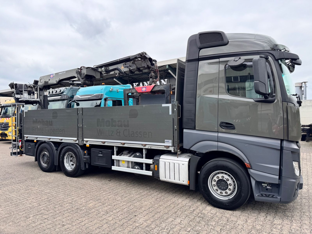 Mercedes-Benz 2545 Actros 4 Baustoffkran HMF Hochdach - Kranbil: bild 5 Mercedes-Benz 2545 Actros 4 Baustoffkran HMF Hochdach - Kranbil: bild 5