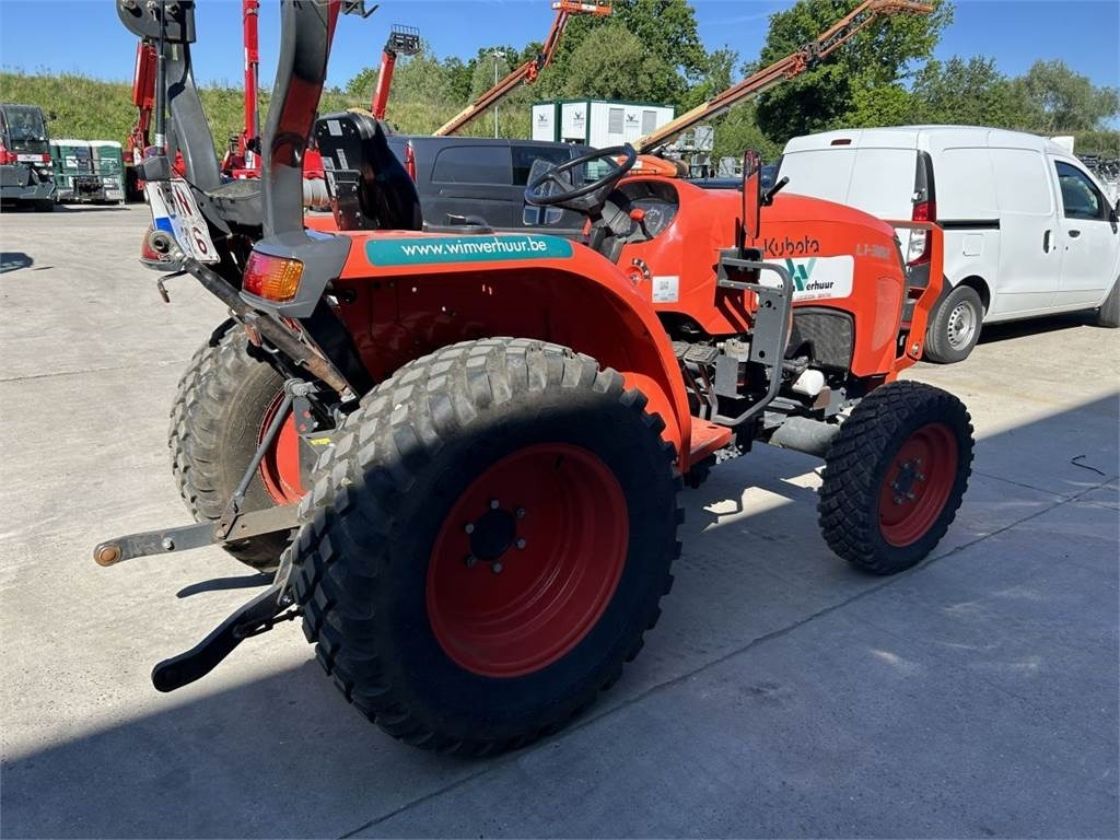 Kubota L1-382 (5283) - Kommunaltraktor: bild 5 Kubota L1-382 (5283) - Kommunaltraktor: bild 5