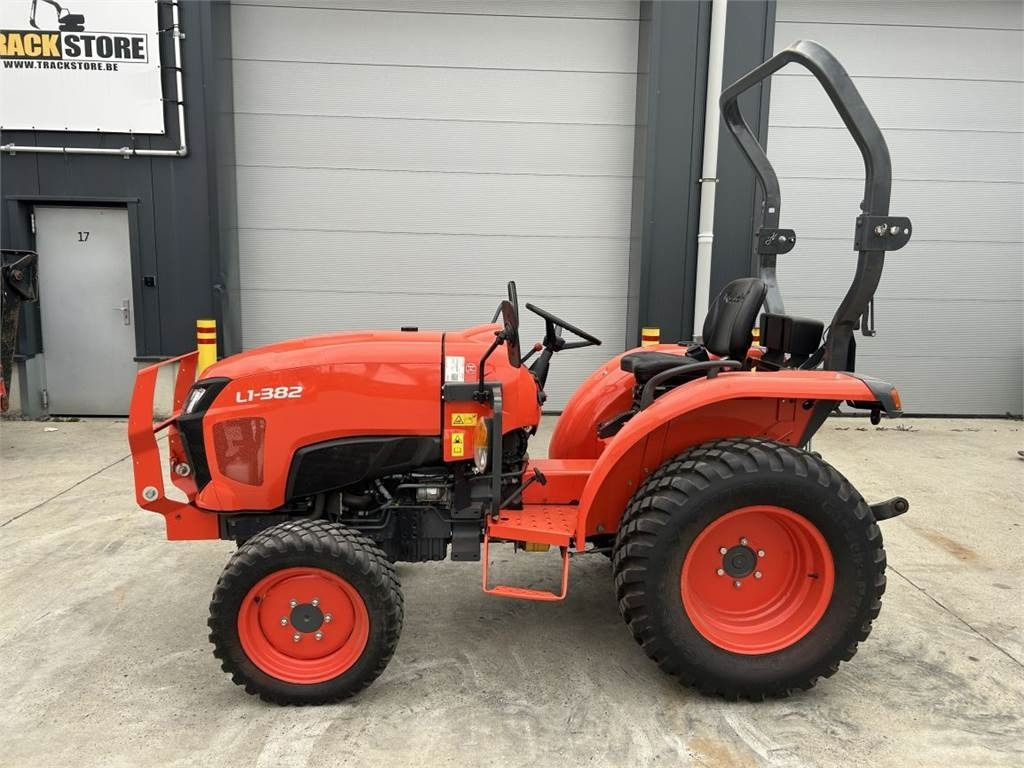 Kubota L1-382 (7325) - Kommunaltraktor: bild 3 Kubota L1-382 (7325) - Kommunaltraktor: bild 3
