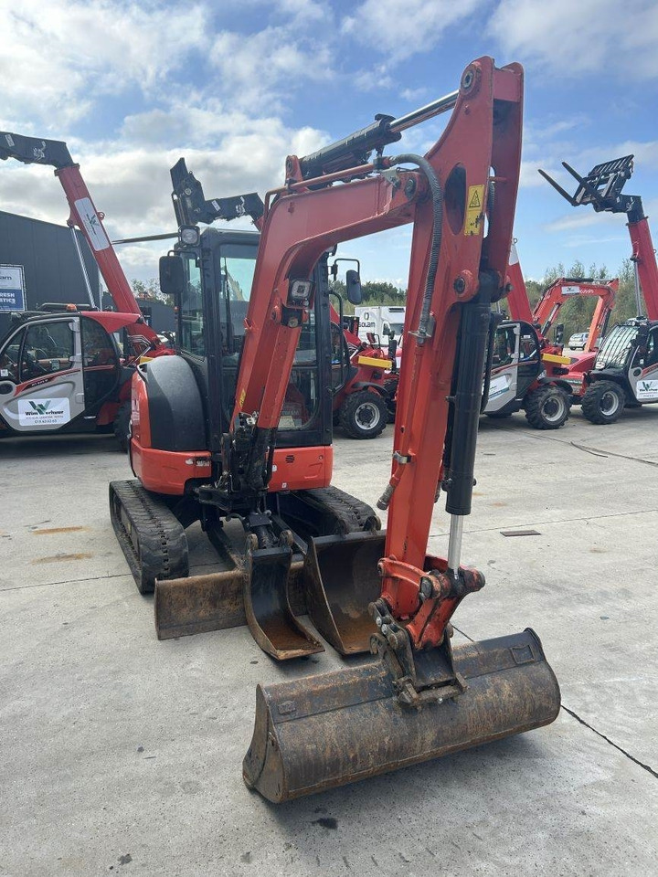 Kubota U36-4 (7398) - Minigrävmaskin: bild 4 Kubota U36-4 (7398) - Minigrävmaskin: bild 4