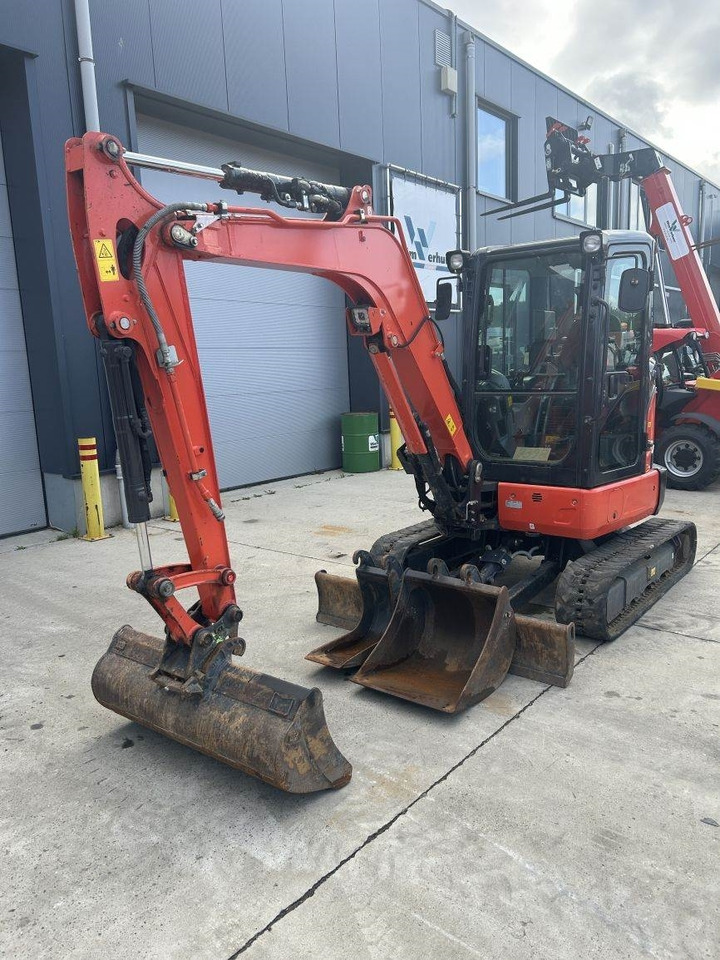 Kubota U36-4 (7398) - Minigrävmaskin: bild 5 Kubota U36-4 (7398) - Minigrävmaskin: bild 5