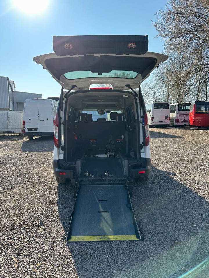 Ford Grand Tourneo 1.5 EcoBlue 74kW Auto Trend - Persontransport: bild 3 Ford Grand Tourneo 1.5 EcoBlue 74kW Auto Trend - Persontransport: bild 3