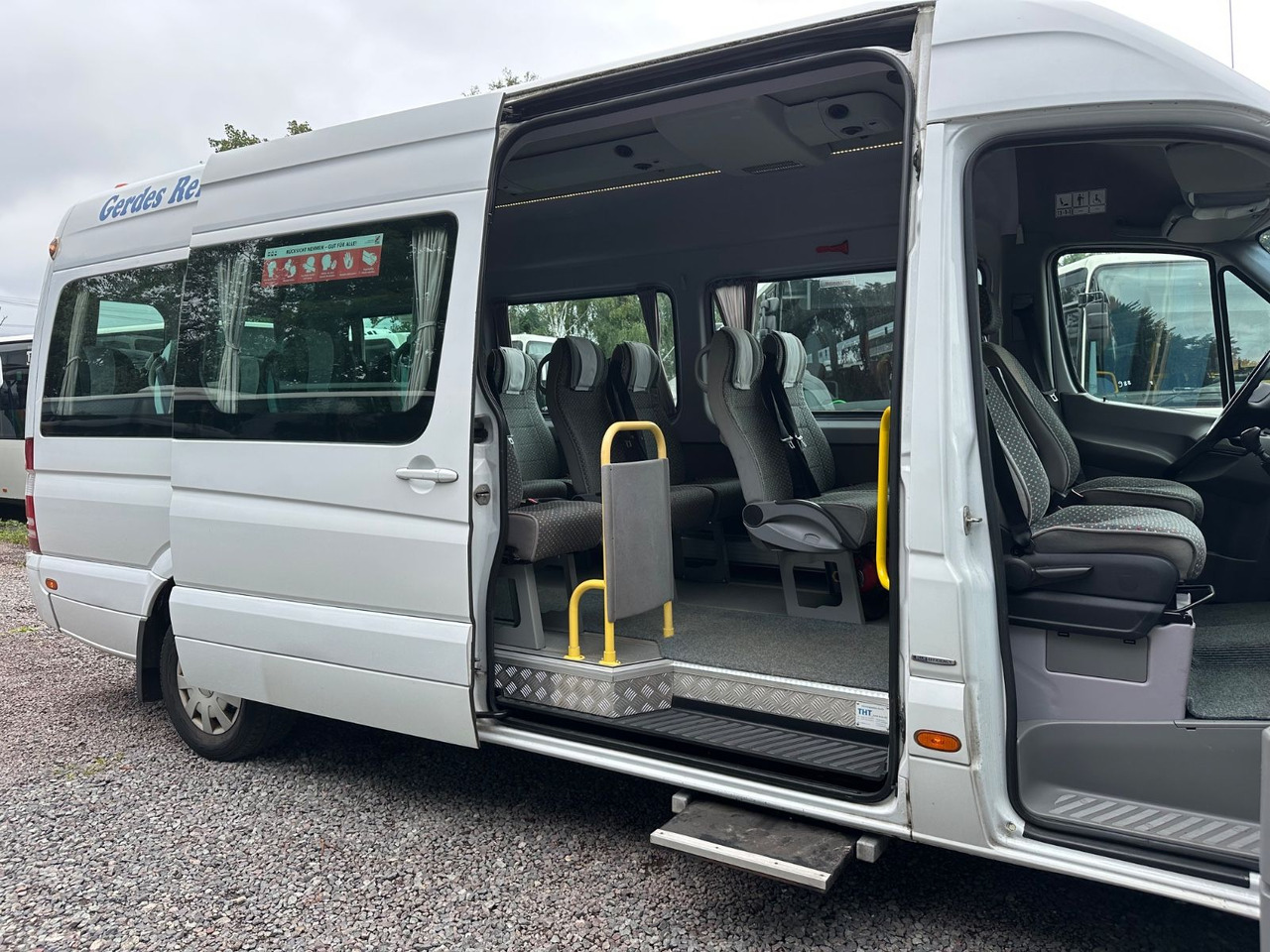 Mercedes-Benz Sprinter 316 CDi (17Sitze*DE*AC*Reise) - Minibuss, Persontransport: bild 3 Mercedes-Benz Sprinter 316 CDi (17Sitze*DE*AC*Reise) - Minibuss, Persontransport: bild 3